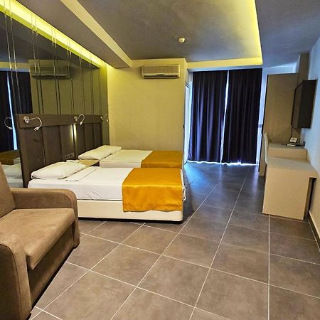אלאניה Blue Star Hotel מראה חיצוני תמונה
