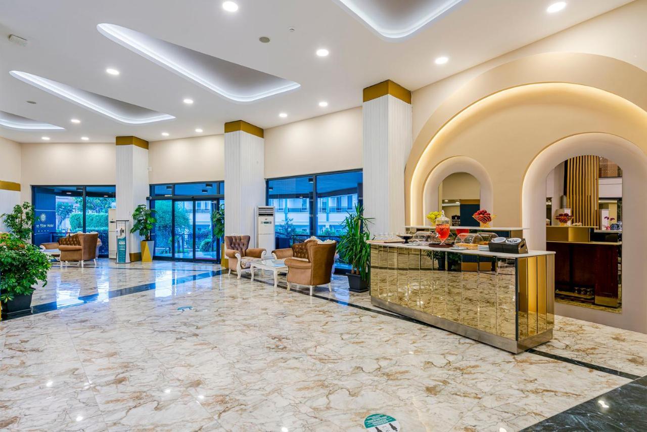 אלאניה Blue Star Hotel מראה חיצוני תמונה