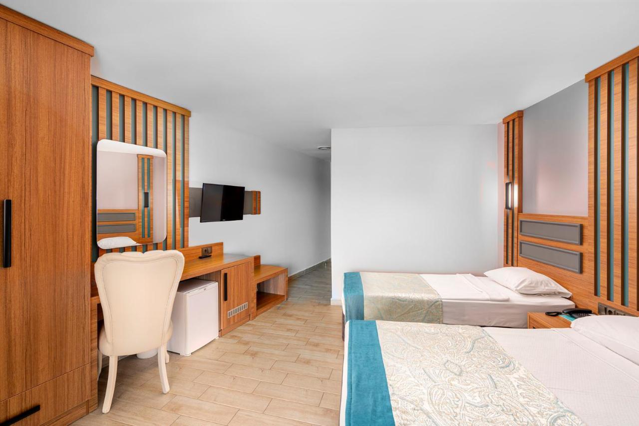 אלאניה Blue Star Hotel מראה חיצוני תמונה