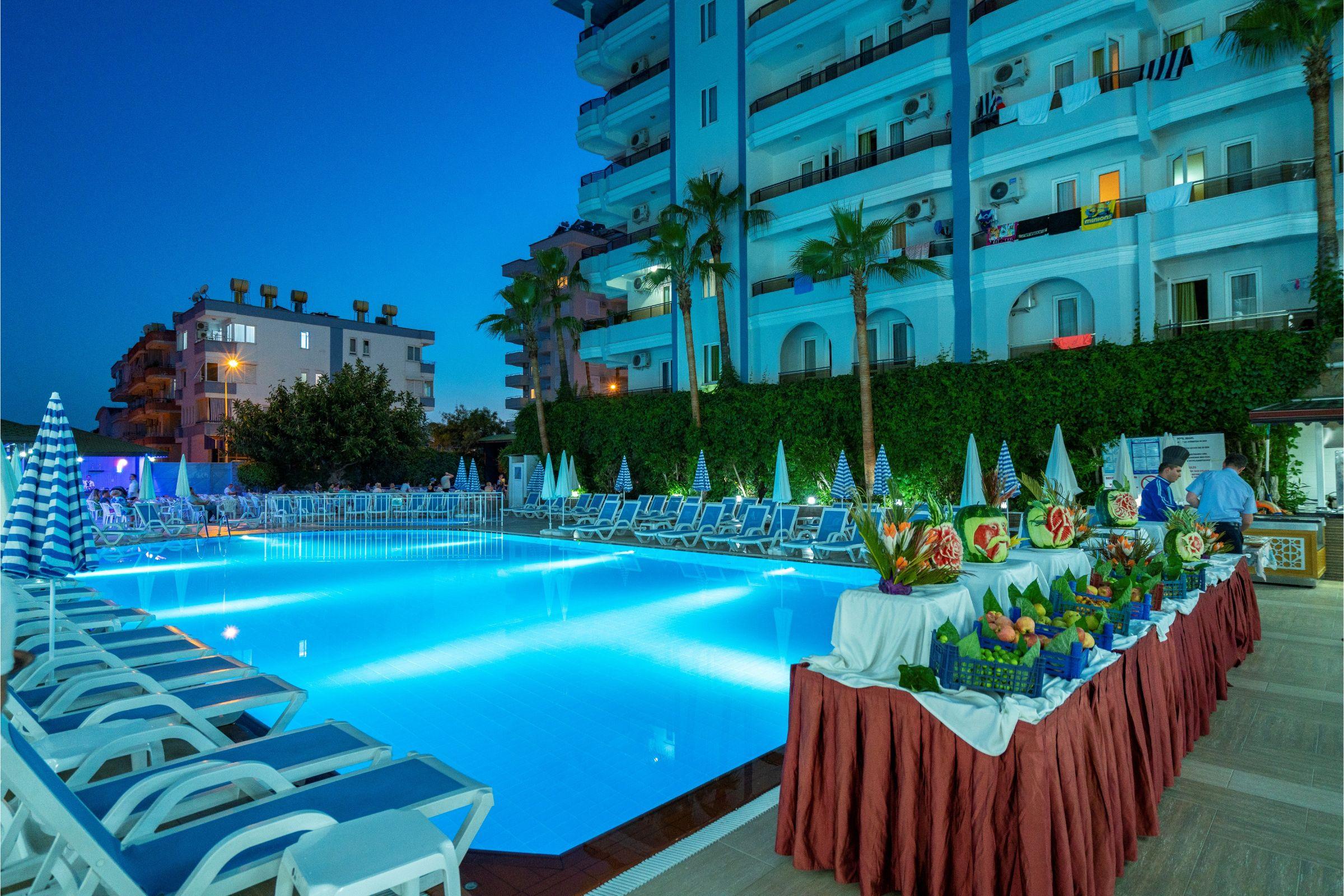 אלאניה Blue Star Hotel מראה חיצוני תמונה