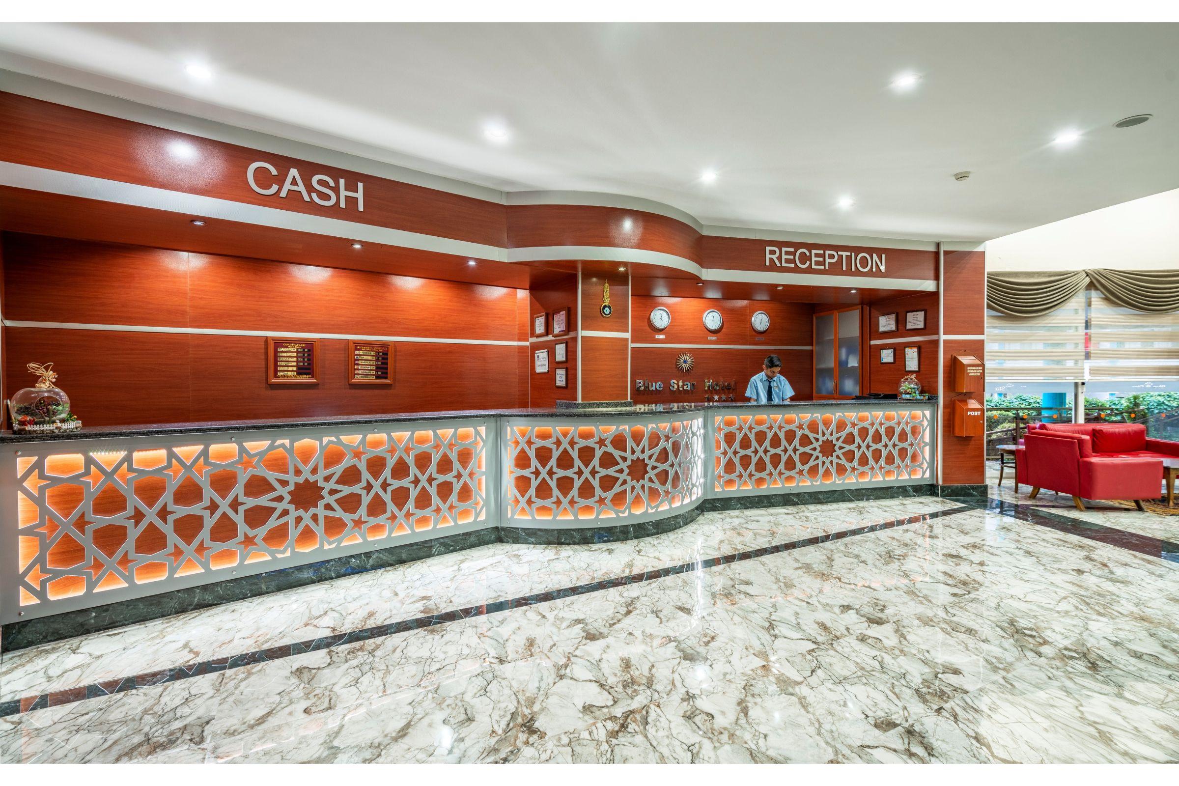 אלאניה Blue Star Hotel מראה חיצוני תמונה