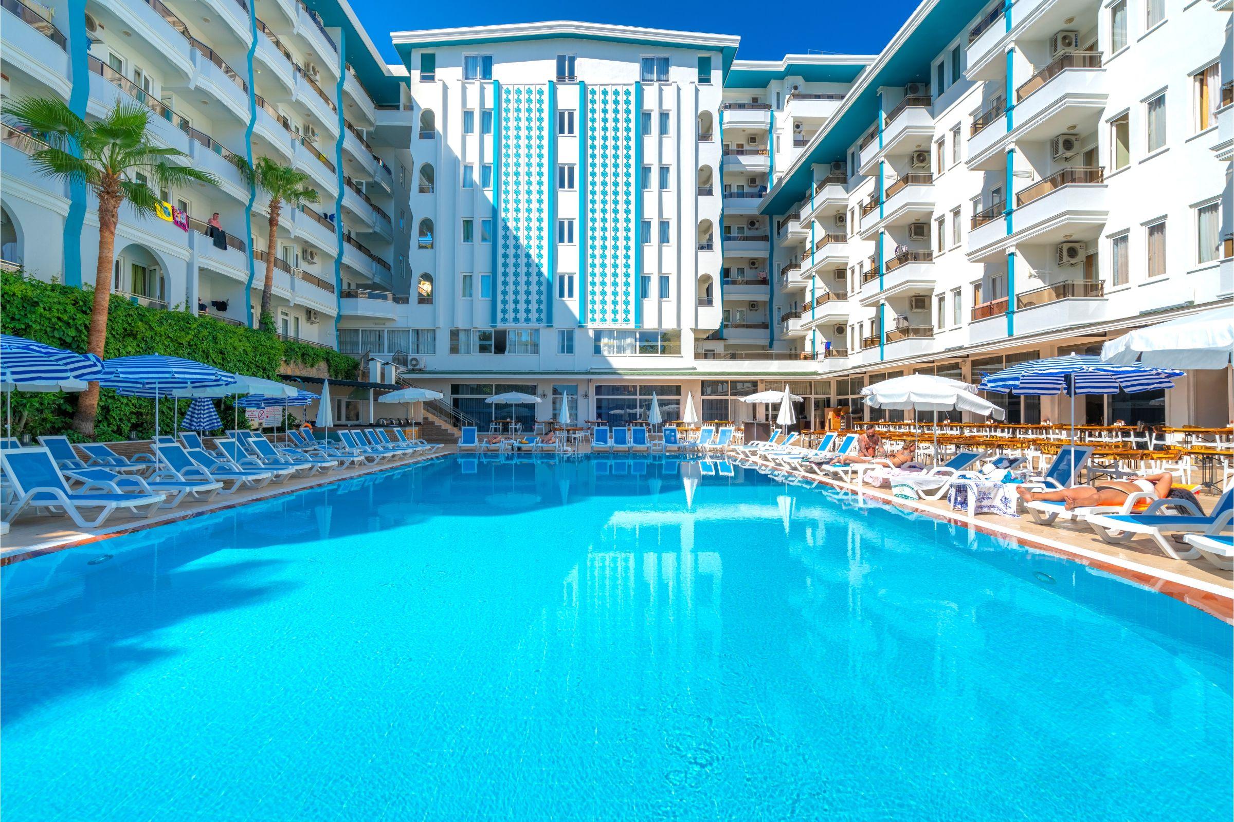 אלאניה Blue Star Hotel מראה חיצוני תמונה